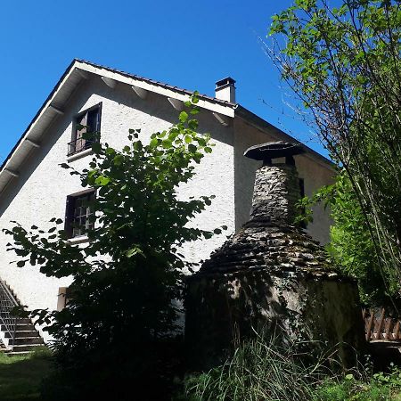 Location de vacances à Gourdon en Bouriane (46) Gourdon-en-quercy Exterior foto