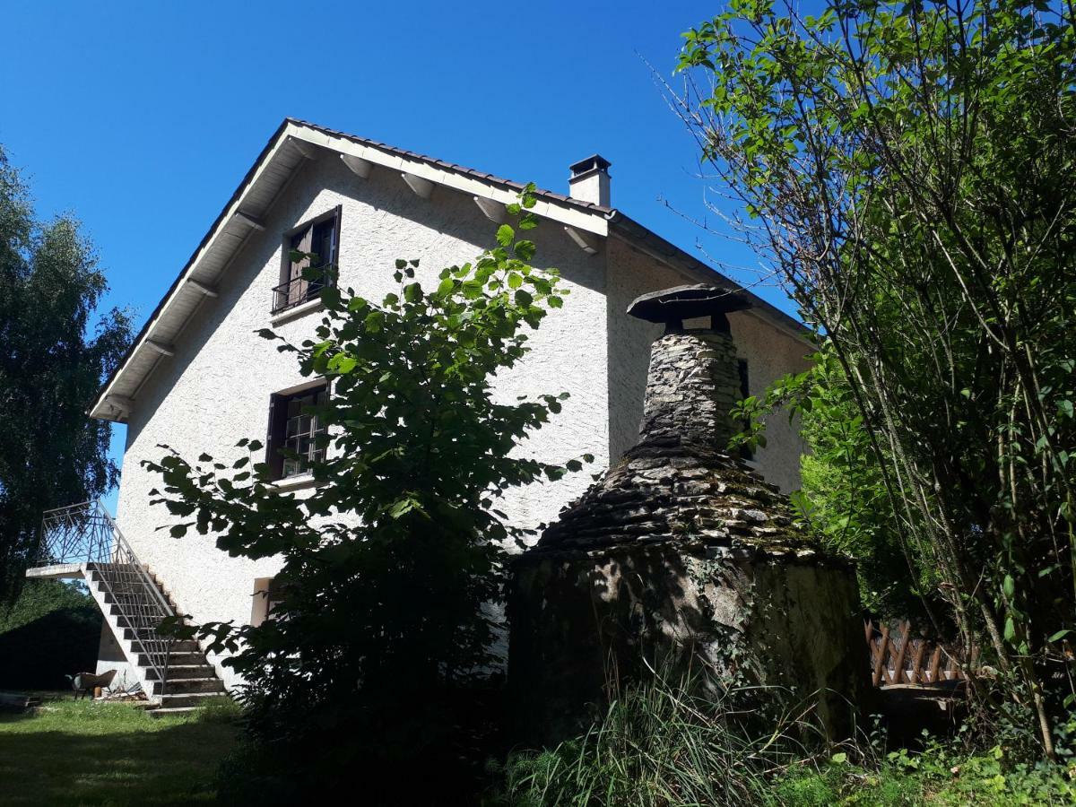 Location de vacances à Gourdon en Bouriane (46) Gourdon-en-quercy Exterior foto